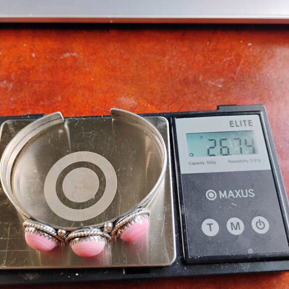 Southwest Sterling Silver Pink Conch Shell Stacker Row Cuff Bracelet - Picture 5 of 6